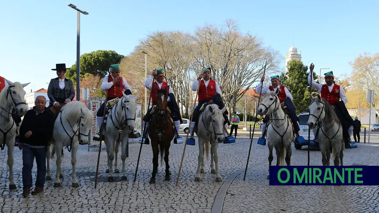 Procissão de S. José percorreu centro histórico de Santarém