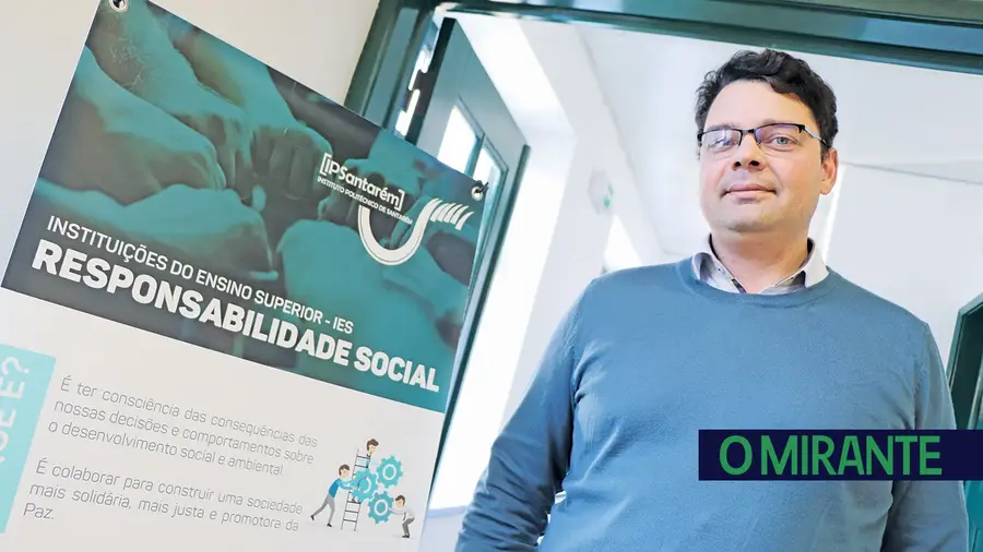 Os cursos não são demais; o problema é não haver estudantes Os cursos não são demais; o problema é não haver estudantes