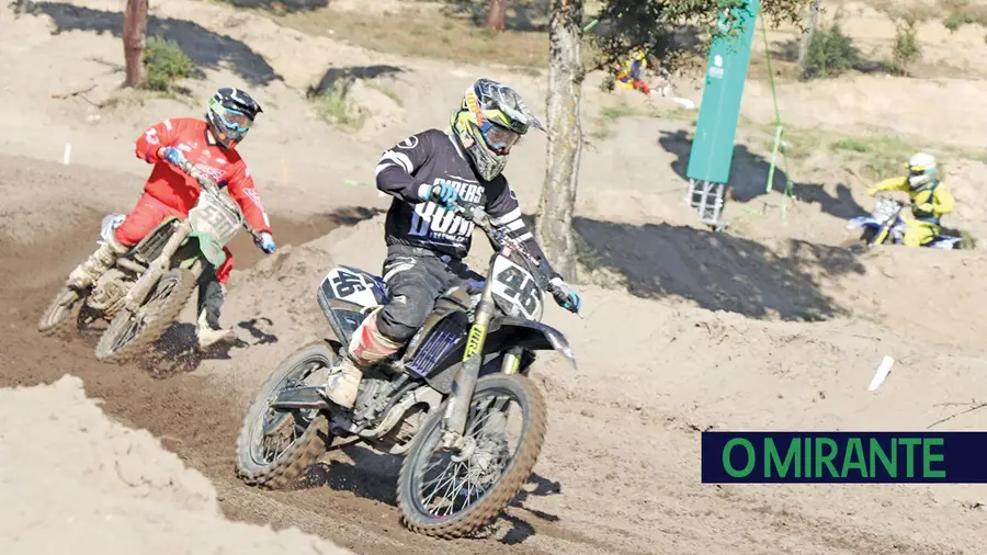 Nacional de Motocross levou  público ao Granho