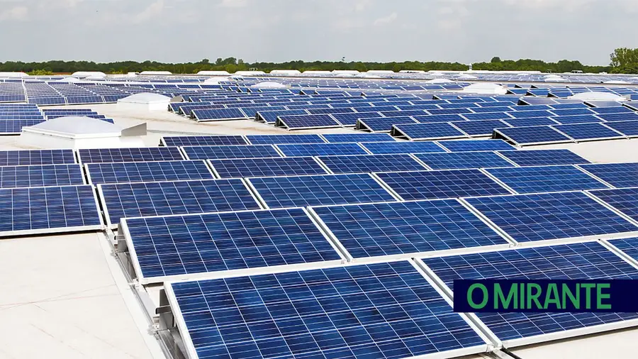 Câmara dá luz verde a central fotovoltaica em Rio Maior Câmara dá luz verde a central fotovoltaica em Rio Maior