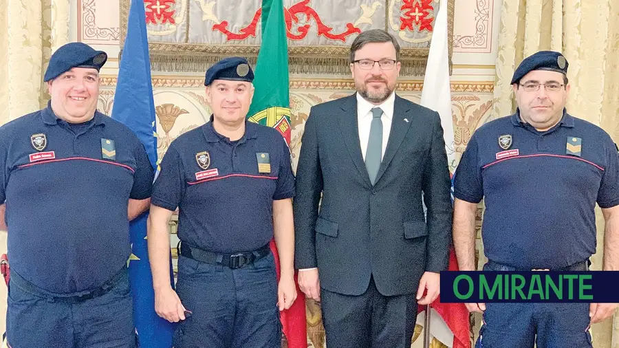 O comandante dos Bombeiros Municipais de Santarém O comandante dos Bombeiros Municipais de Santarém