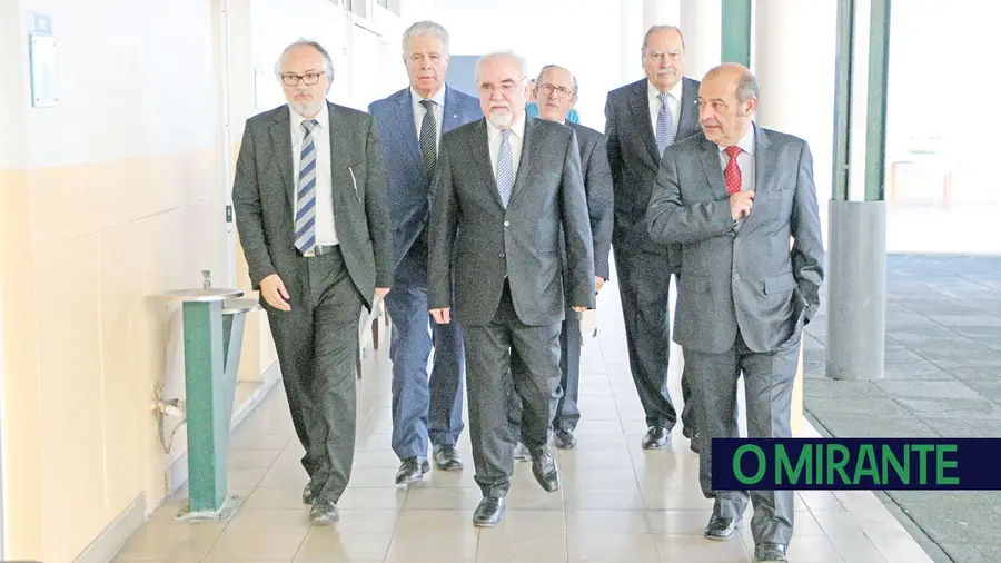 Fundo de Socorro da Segurança Social para salvar a CERCI de Azambuja está a ser ultimado Fundo de Socorro da Segurança Social para salvar a CERCI de Azambuja está a ser ultimado