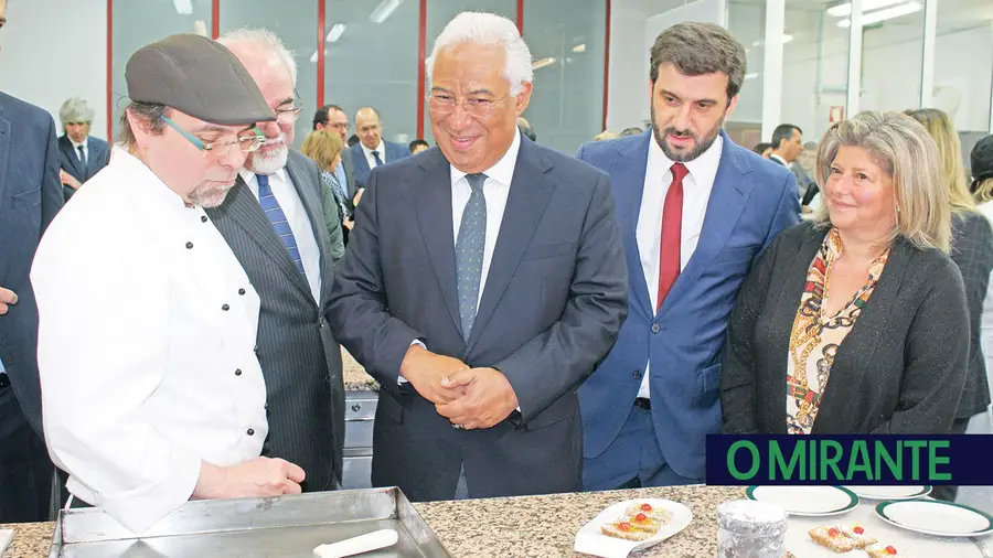 Primeiro-Ministro diz que Portugal tem défice de qualificação profissional Primeiro-Ministro diz que Portugal tem défice de qualificação profissional