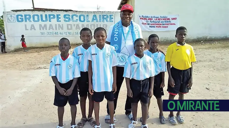 Vitória de Santarém vai promover o futsal na Costa do Marfim