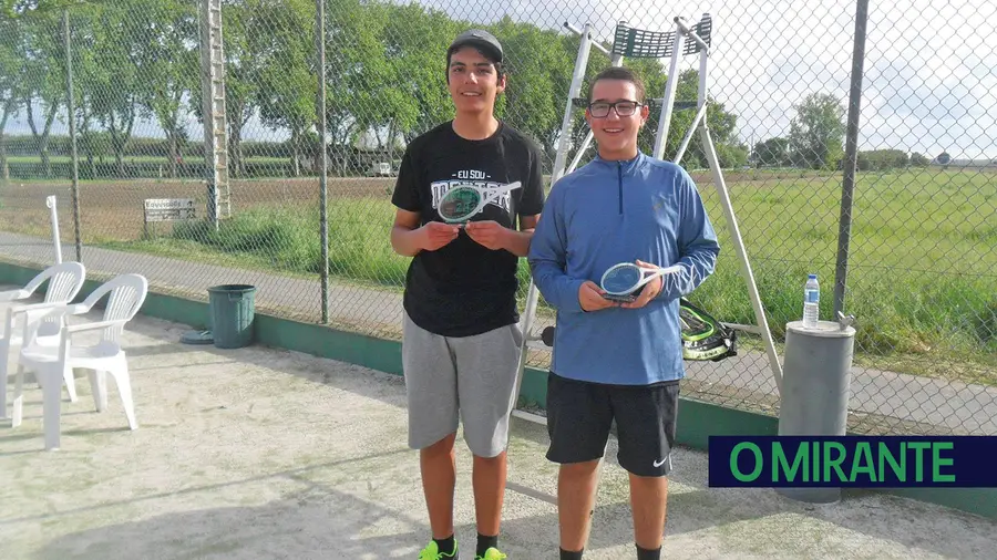 Tenista de Santarém vence Torneio Jovem de Abrantes