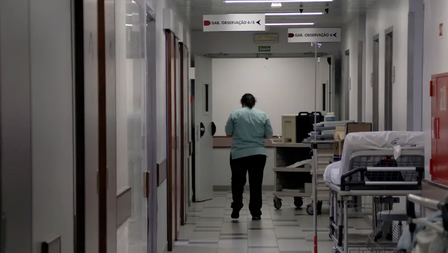 Hospital de Santarém alarga horário das visitas Hospital de Santarém alarga horário das visitas