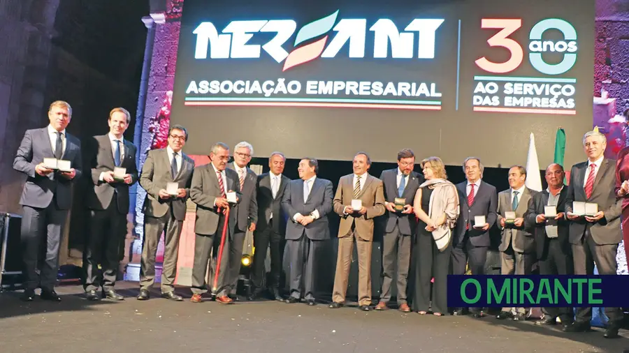 Nersant celebra 30 anos com homenagens e críticas às políticas nacionais Nersant celebra 30 anos com homenagens e críticas às políticas nacionais