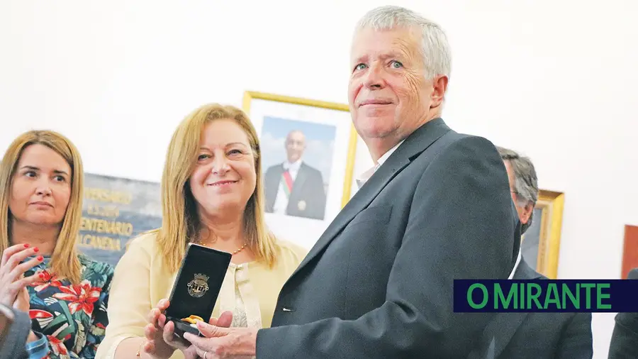 Críticas entre maioria e oposição nos 105 anos do concelho de Alcanena Críticas entre maioria e oposição nos 105 anos do concelho de Alcanena