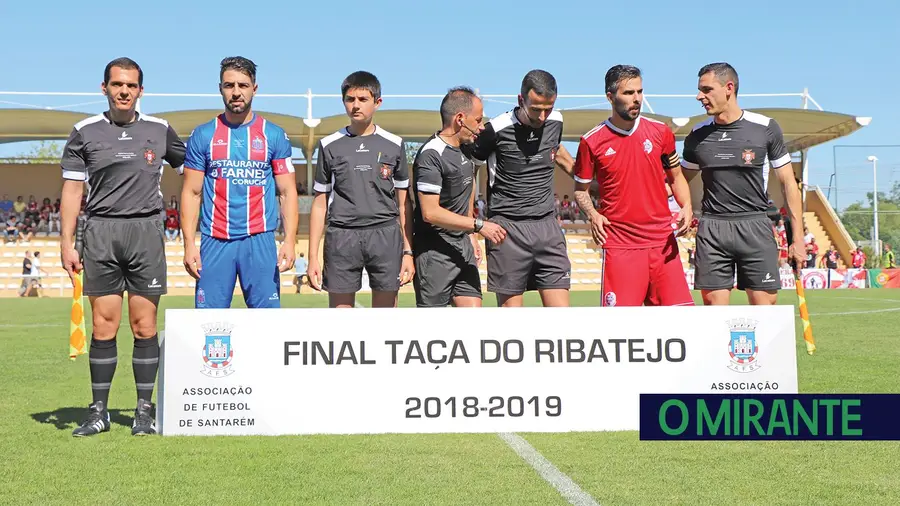 A final da Taça do Ribatejo em futebol A final da Taça do Ribatejo em futebol