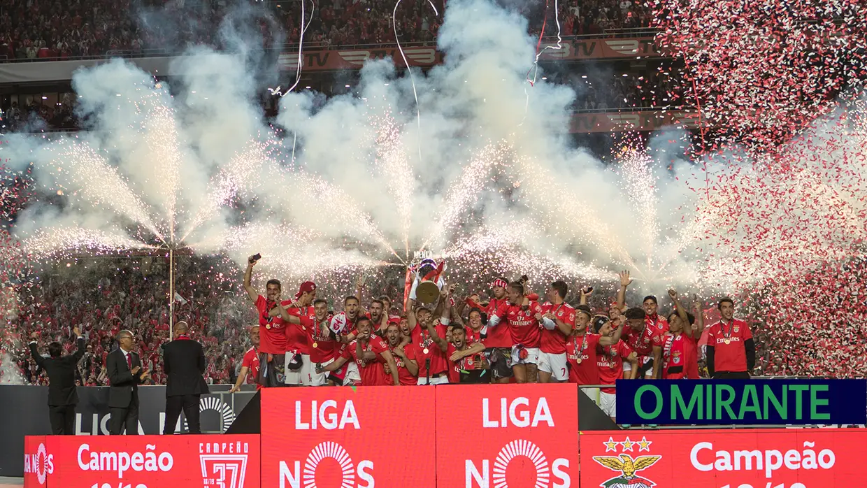 O jogo do 37ª título de campeão nacional do Benfica contra o Santa Clara