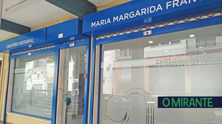 Nova morada do Cartório Notarial de Margarira Ferreira Cosme Franco em Azambuja