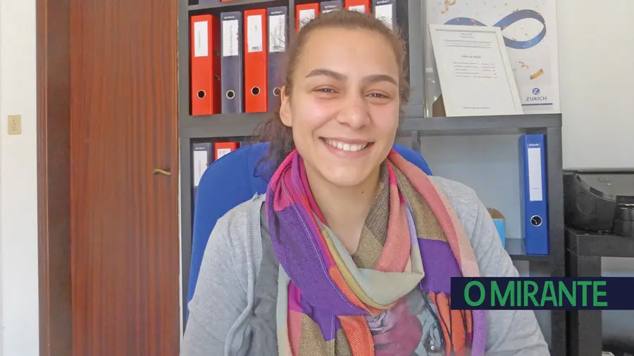 “Fazem falta mais postos de trabalho para travar a desertificação”. “Fazem falta mais postos de trabalho para travar a desertificação”.