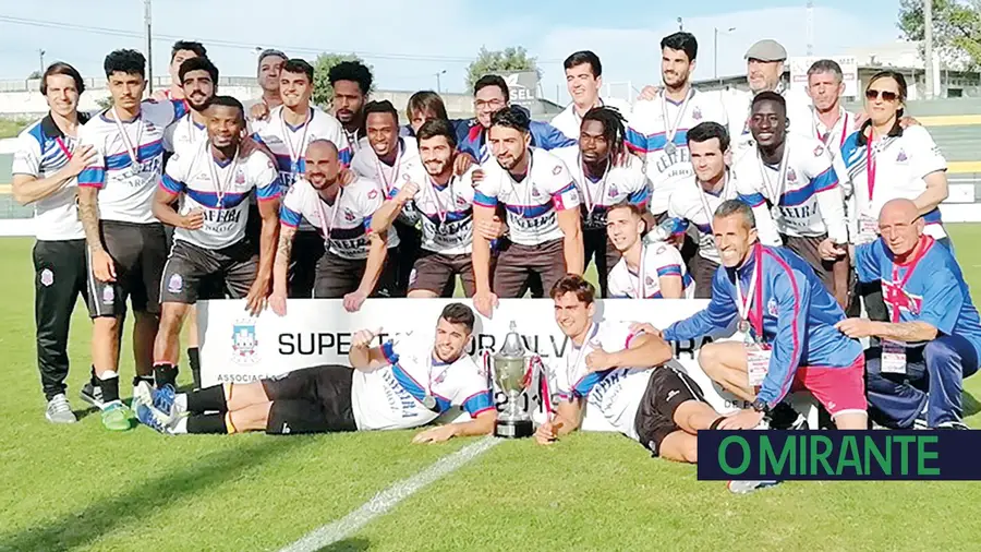 Coruchense vence União de Santarém e conquista Supertaça Coruchense vence União de Santarém e conquista Supertaça