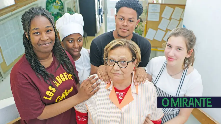 Ser funcionário numa escola é uma correria constante Ser funcionário numa escola é uma correria constante