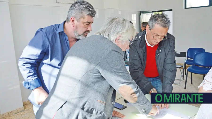 Vítimas da legionella querem isenção de taxas discutida no Parlamento Vítimas da legionella querem isenção de taxas discutida no Parlamento