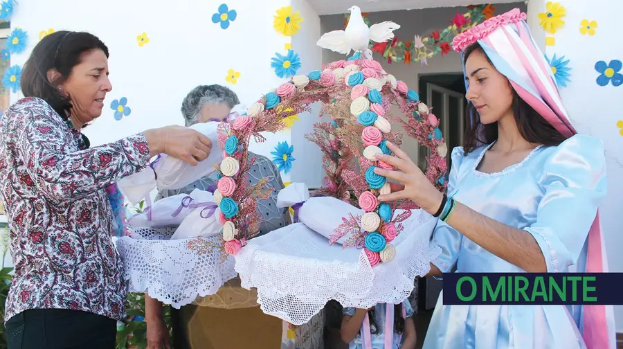 Município atribui apoio para realização da Festa do Bodo na Azinhaga Município atribui apoio para realização da Festa do Bodo na Azinhaga
