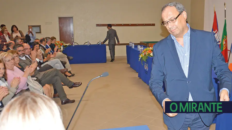 Afonso Costa renuncia ao mandato na assembleia de freguesia onde nunca compareceu