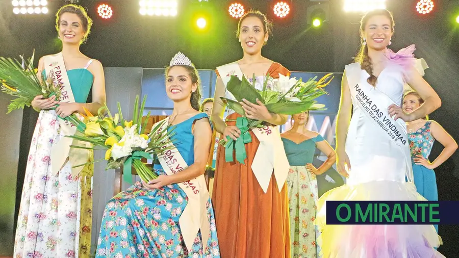 Cátia Mateus é a nova Rainha das Vindimas de Azambuja Cátia Mateus é a nova Rainha das Vindimas de Azambuja