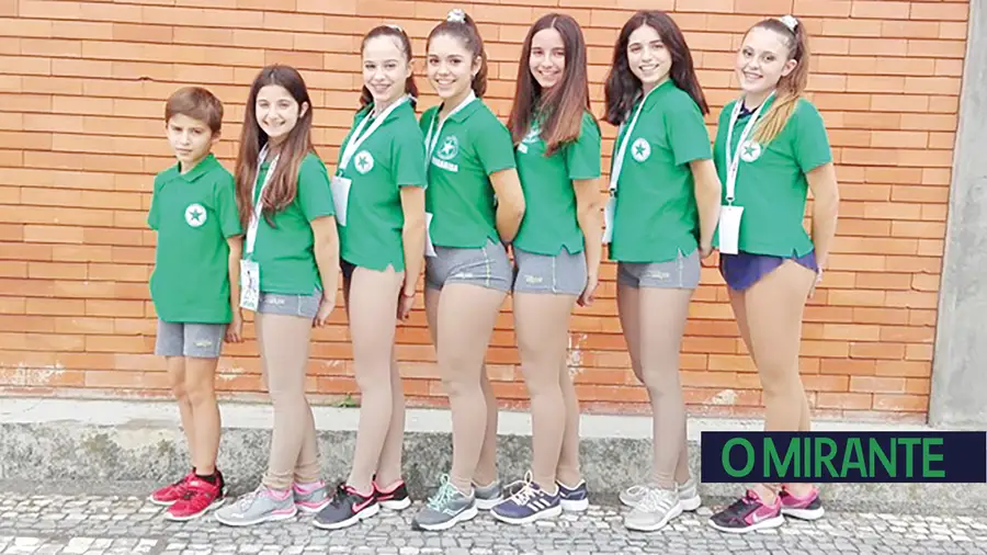 O MIRANTE  A equipa feminina de sub-14 da União Desportiva e Recreativa da  Zona Alta