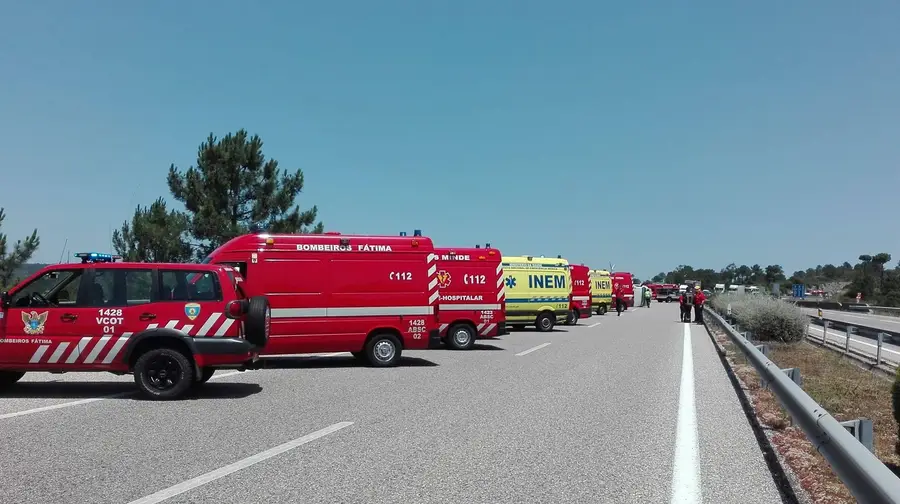 Ginastas feridas num despiste na A1 em Alcanena Ginastas feridas num despiste na A1 em Alcanena