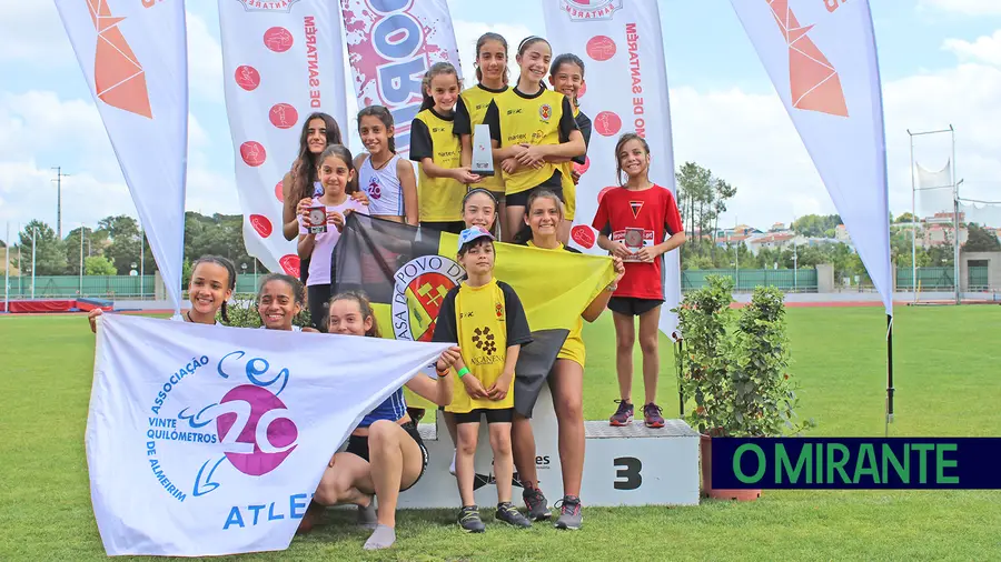 EA Cartaxo e CP Alcanena campeões distritais de atletismo em infantis