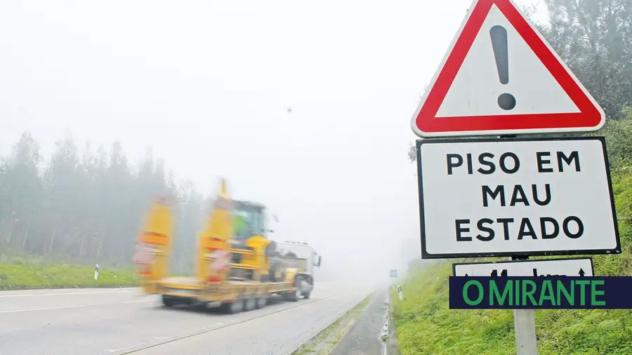 Marcha lenta exige obras de fundo no IC2 em Rio Maior