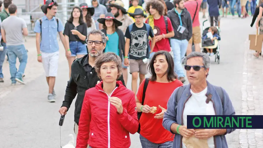 Dança, teatro e cinema não vão faltar no Festival Bons Sons Dança, teatro e cinema não vão faltar no Festival Bons Sons
