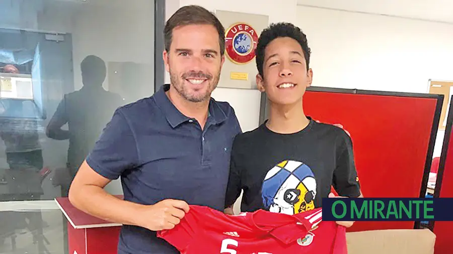 Iniciado de futsal de Santarém assina pelo Benfica