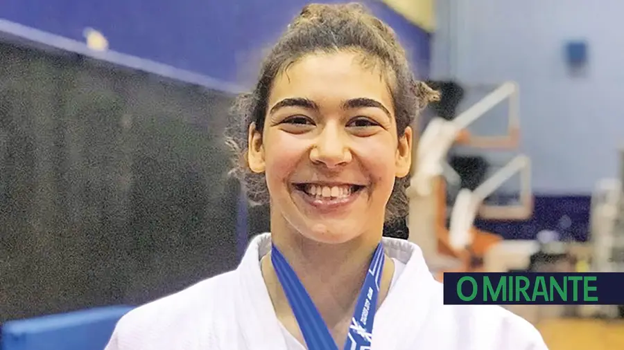 Judoca Patrícia Sampaio sagra-se campeã europeia universitária