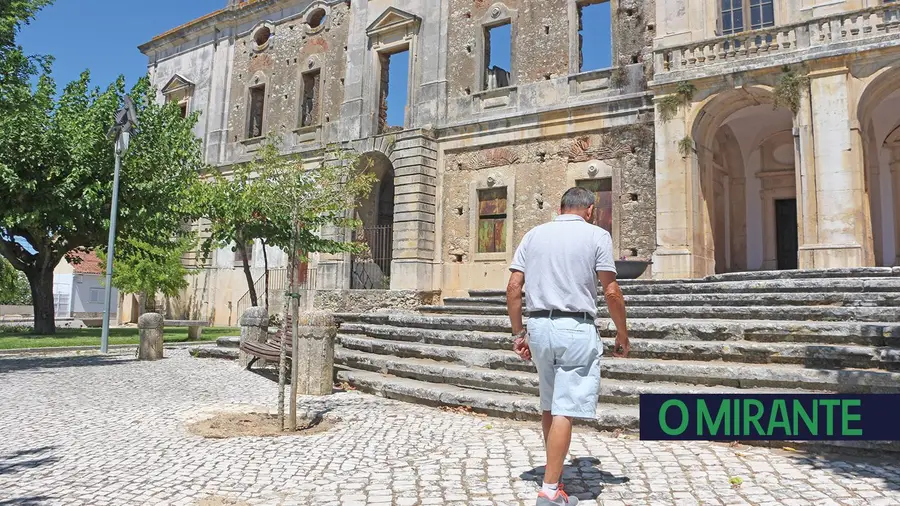 Só investimento privado pode salvar palácios da região Só investimento privado pode salvar palácios da região