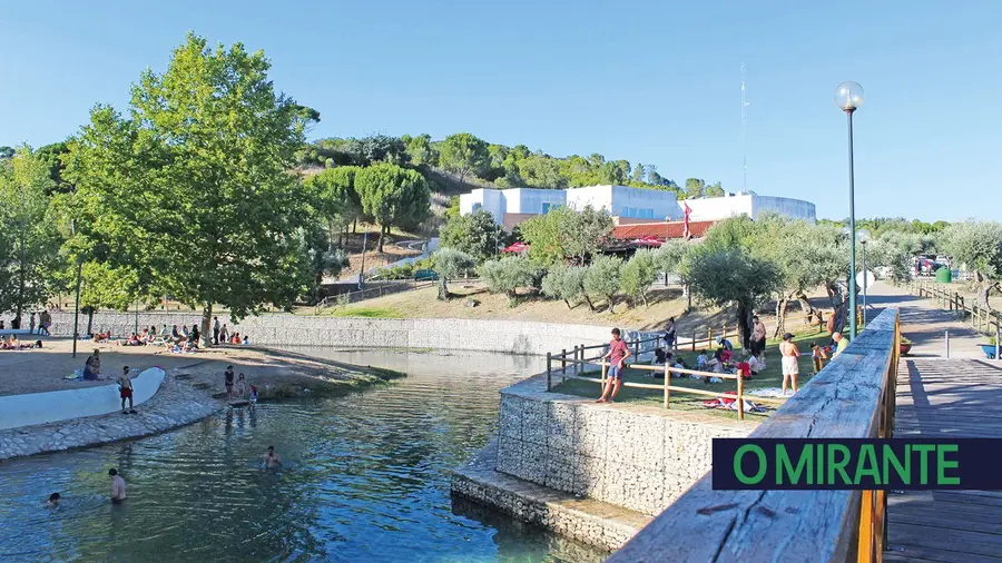 Parque dos Olhos D’Água com bungalows fechados