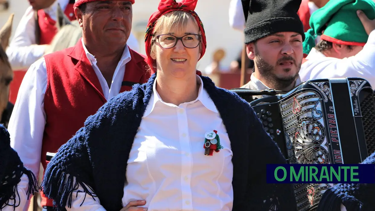 Desfile e homenagem ao campino nas festas de Samora Correia