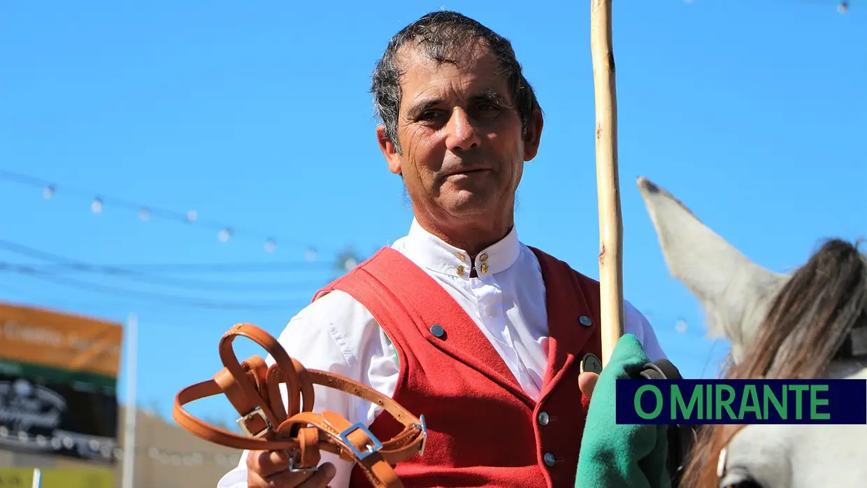 Desfile e homenagem ao campino nas festas de Samora Correia