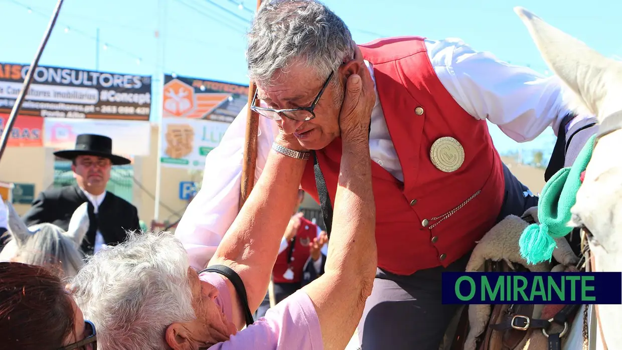 Desfile e homenagem ao campino nas festas de Samora Correia