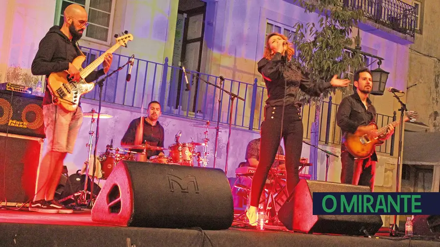 José Cid, Rosinha e Xerife animam festas em honra de Nossa Senhora da Glória José Cid, Rosinha e Xerife animam festas em honra de Nossa Senhora da Glória