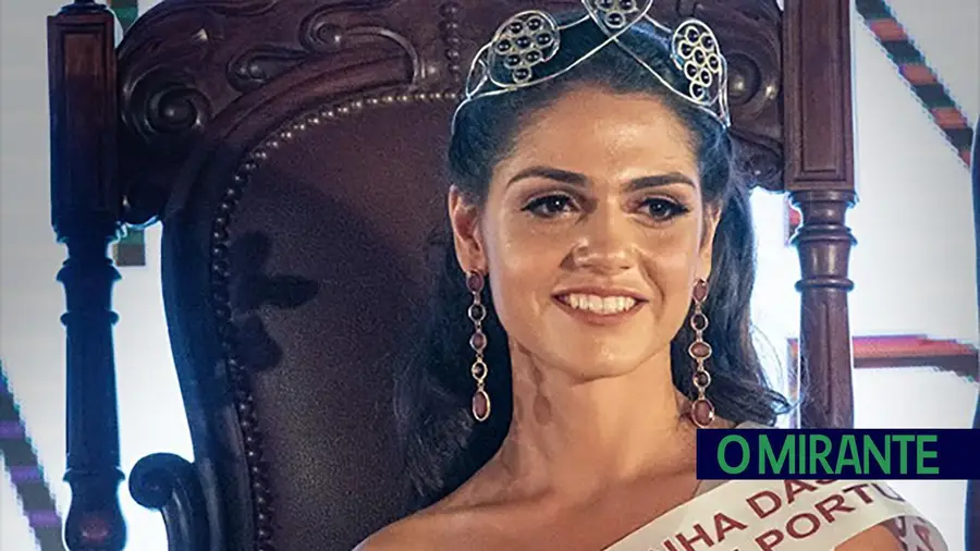 Cátia Mateus é a nova Rainha das Vindimas de Portugal Cátia Mateus é a nova Rainha das Vindimas de Portugal