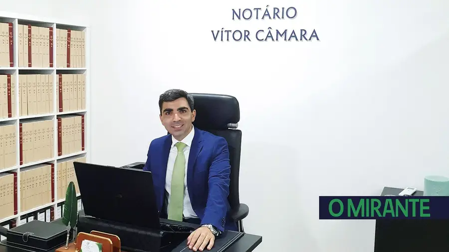 Abriu em Alverca o Cartório Notarial Vítor Câmara