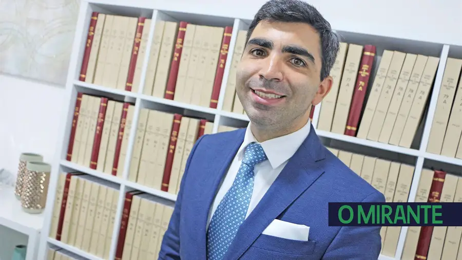 Os notários merecem um alargamento de competências Os notários merecem um alargamento de competências