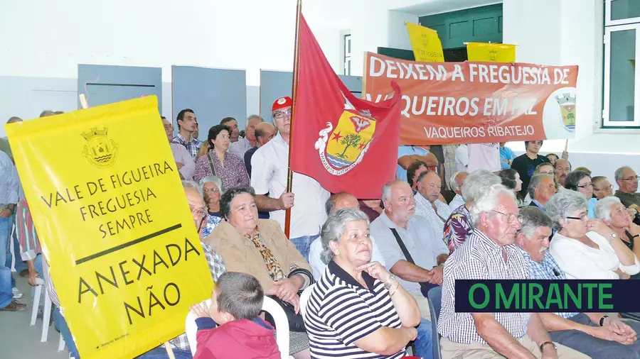 Vale de Figueira não desiste de reposição da freguesia