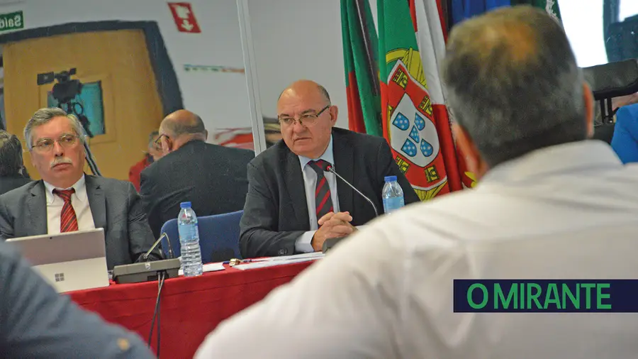 Arrufos entre vice-presidente de Vila Franca e vereador do Bloco continuam