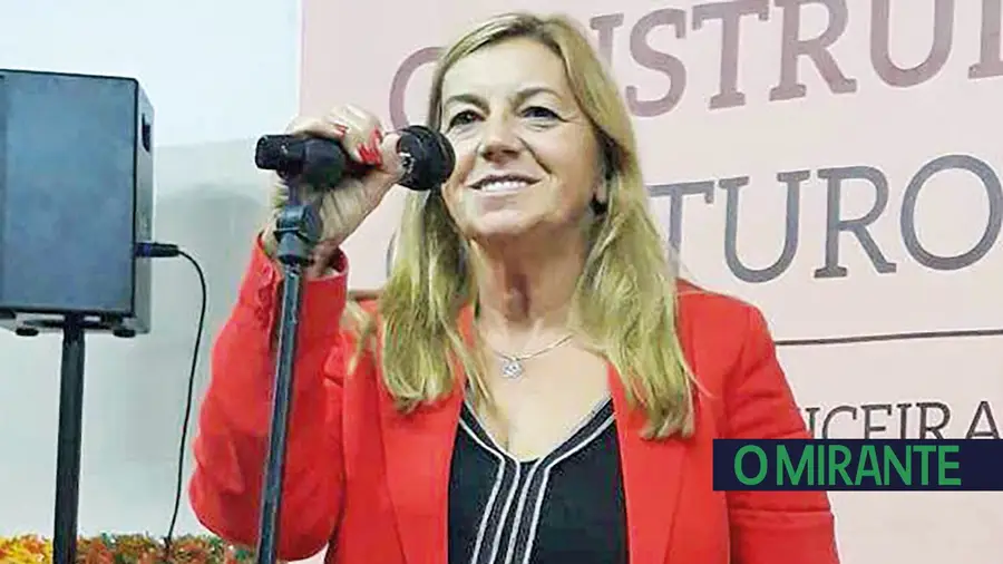Ela é que é a presidente da junta!! Ela é que é a presidente da junta!!