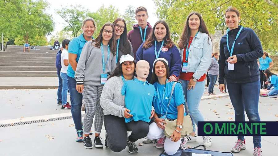 Um grupo de alunos do 2º ano do Curso Técnico de Auxiliar de Saúde