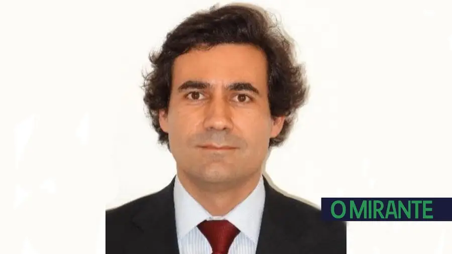 Autarca socialista em Santarém é o novo secretário de Estado da Agricultura Autarca socialista em Santarém é o novo secretário de Estado da Agricultura