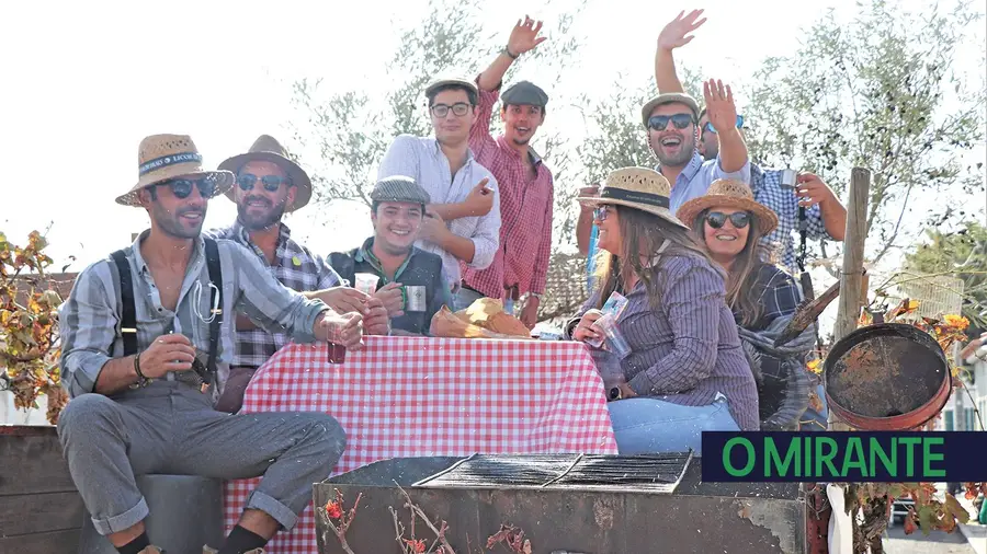 A hora da sesta, a cura e a adiafa foram alguns dos momentos representados durante o cortejo das vindimas