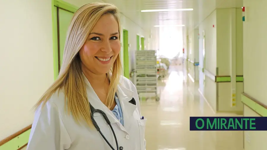 Médica com a segunda nota mais alta está no Hospital de Torres Novas por amor Médica com a segunda nota mais alta está no Hospital de Torres Novas por amor