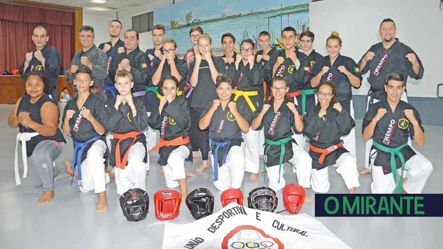 No Sobralinho há uma máquina de fazer campeões de Kempo No Sobralinho há uma máquina de fazer campeões de Kempo