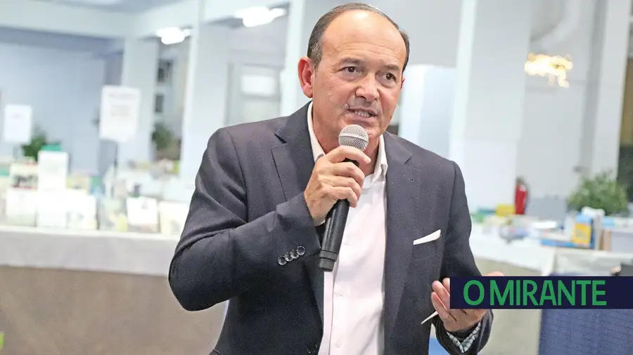 Coruche aproveita fundos comunitários para fazer obra Coruche aproveita fundos comunitários para fazer obra