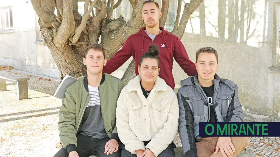 Estudantes estrangeiros como peixes na água em Santarém Estudantes estrangeiros como peixes na água em Santarém