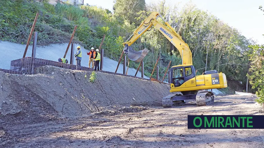 Obras nas barreiras de Santarém envoltas em contrariedades Obras nas barreiras de Santarém envoltas em contrariedades