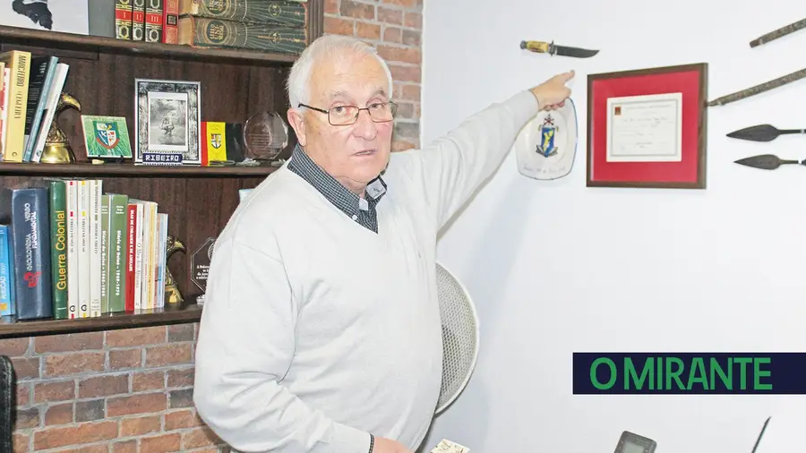 Livro de Álvaro Ribeiro faz as pazes com a guerra e homenageia combatentes Livro de Álvaro Ribeiro faz as pazes com a guerra e homenageia combatentes